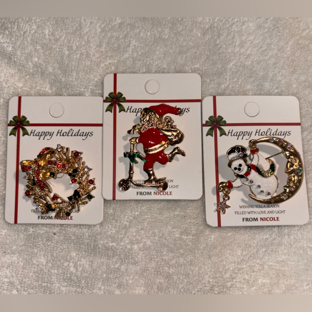 3 Piece Christmas Brooch Bundle